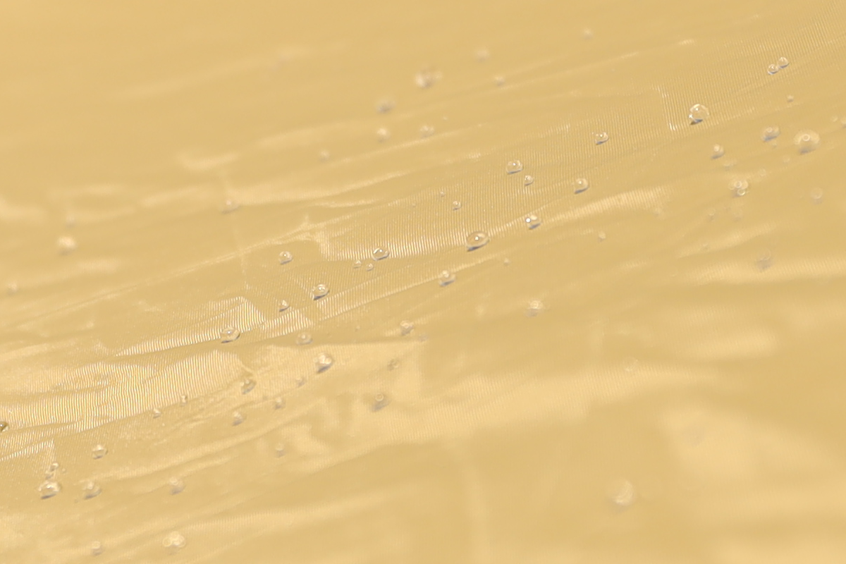 急な雨でも濡れずに安心できる1